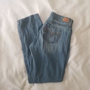 Levi's 528 Curvy Jean